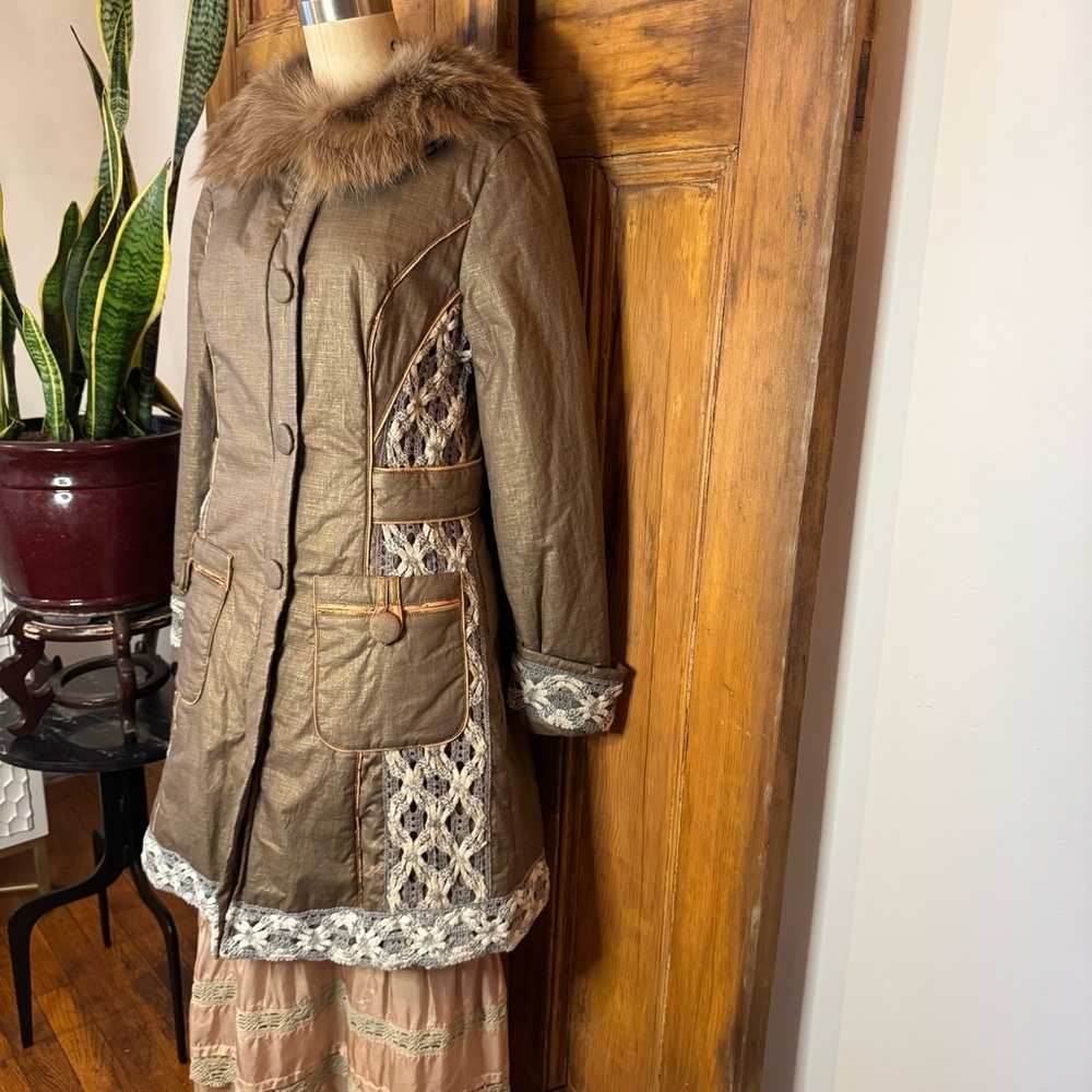 Penny Lane fur cotton crochet puffer button down fur collar coat - Picture 4 of 17